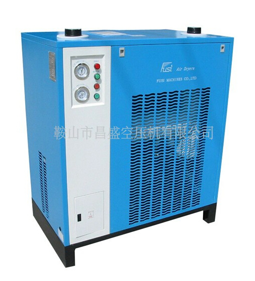 (冷凍式干燥機)瞬間‘爆炸’。